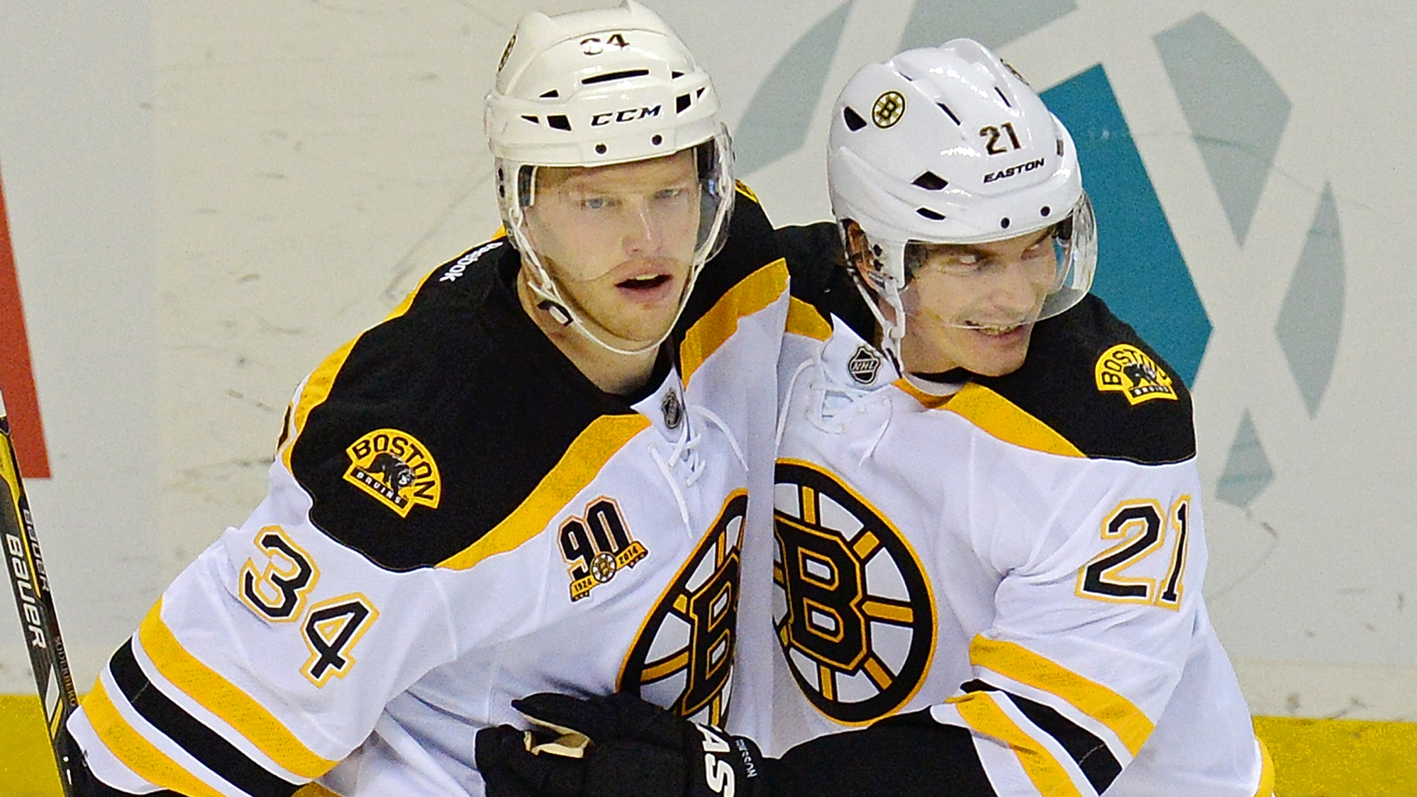 Carl Soderberg and Loui Eriksson celebrate the lone goal from the Bruins' 1-0 victory over San Jose. (Photo by Thearon W. Henderson/Getty Images)