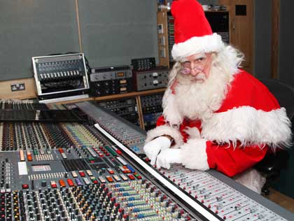 Radio Stations Kick Off Holiday Season Cbs Boston