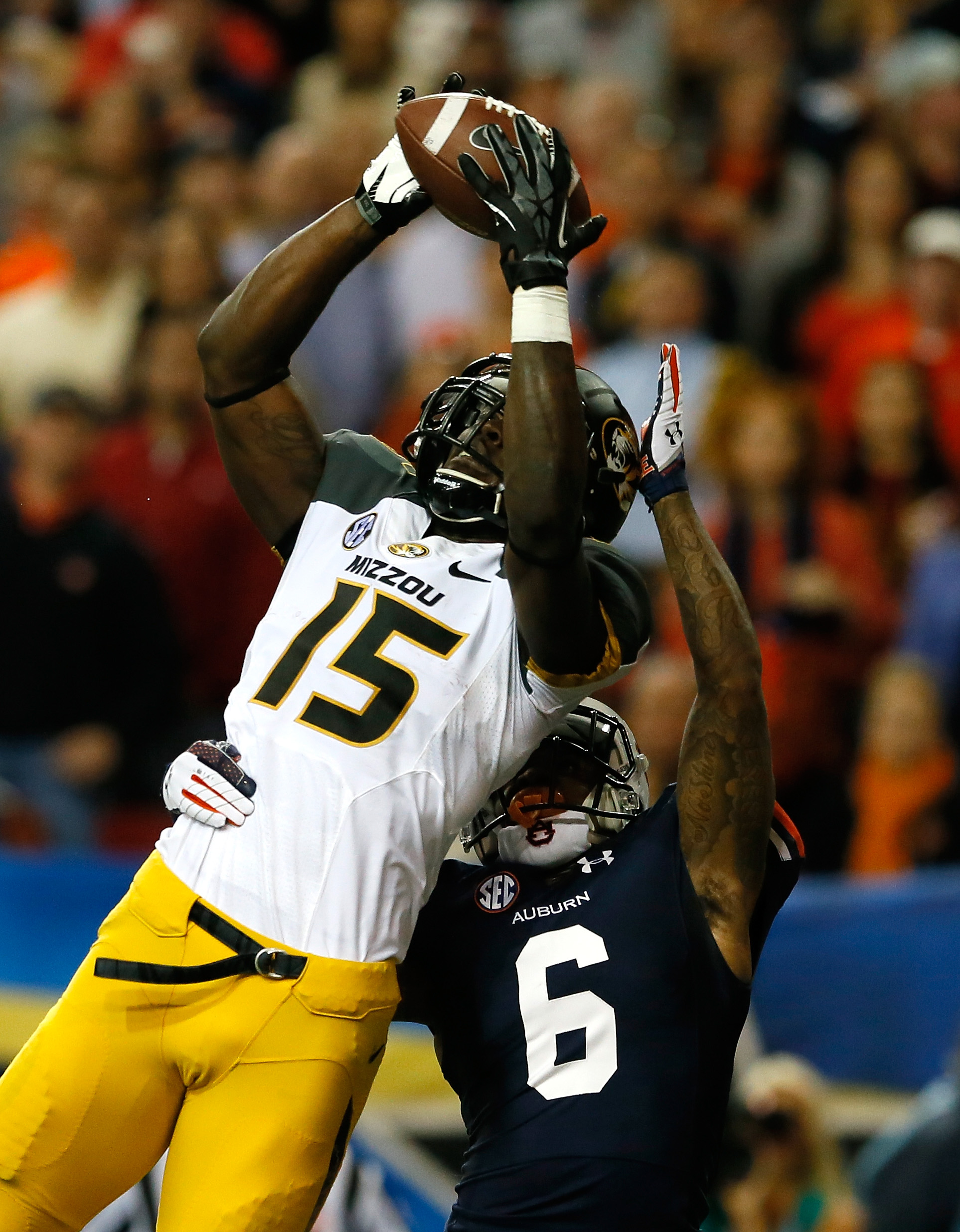 Dorial Green-Beckham #15 of the Missouri Tigers scores a touchdown in the SEC Championship Game on December 7, 2013.  (Photo by Kevin C. Cox/Getty Images)