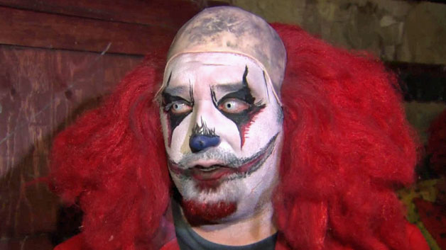 Wreckles the clown at Barrett's Haunted Mansion (WBZ-TV)