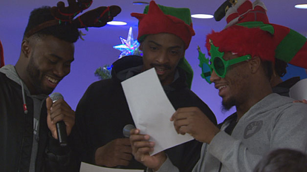 Festive Celtics Sing Christmas Carols At Boston Children S Hospital Cbs Boston
