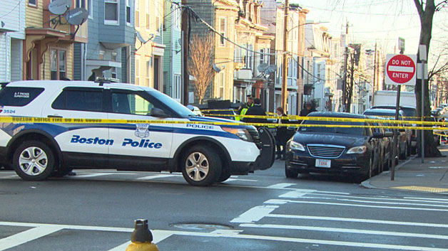 Police shut down part of Saratoga Street for their investigation. (WBZ-TV)