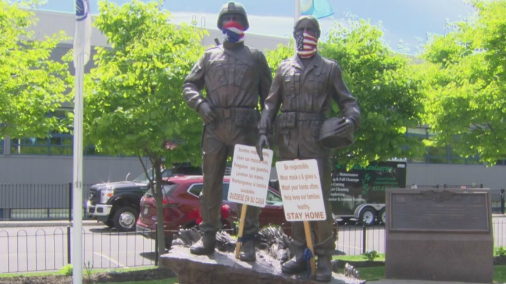 Puerto Rican Veterans Memorial In Boston Vandalized Cbs Boston