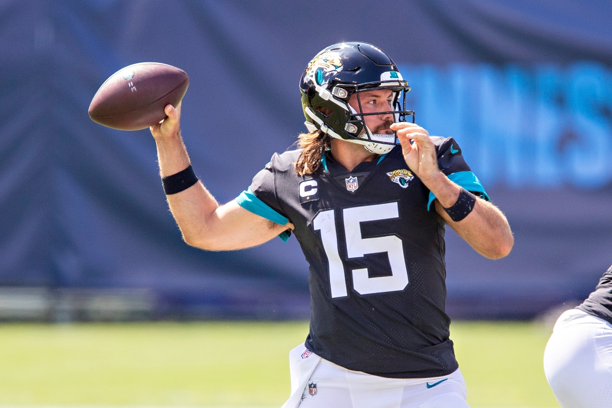 Gardner Minshew II #15 of the Jacksonville Jaguars throws a pass in the first half of a game against the Tennessee Titans at Nissan Stadium on September 20, 2020 in Nashville, Tennessee. 