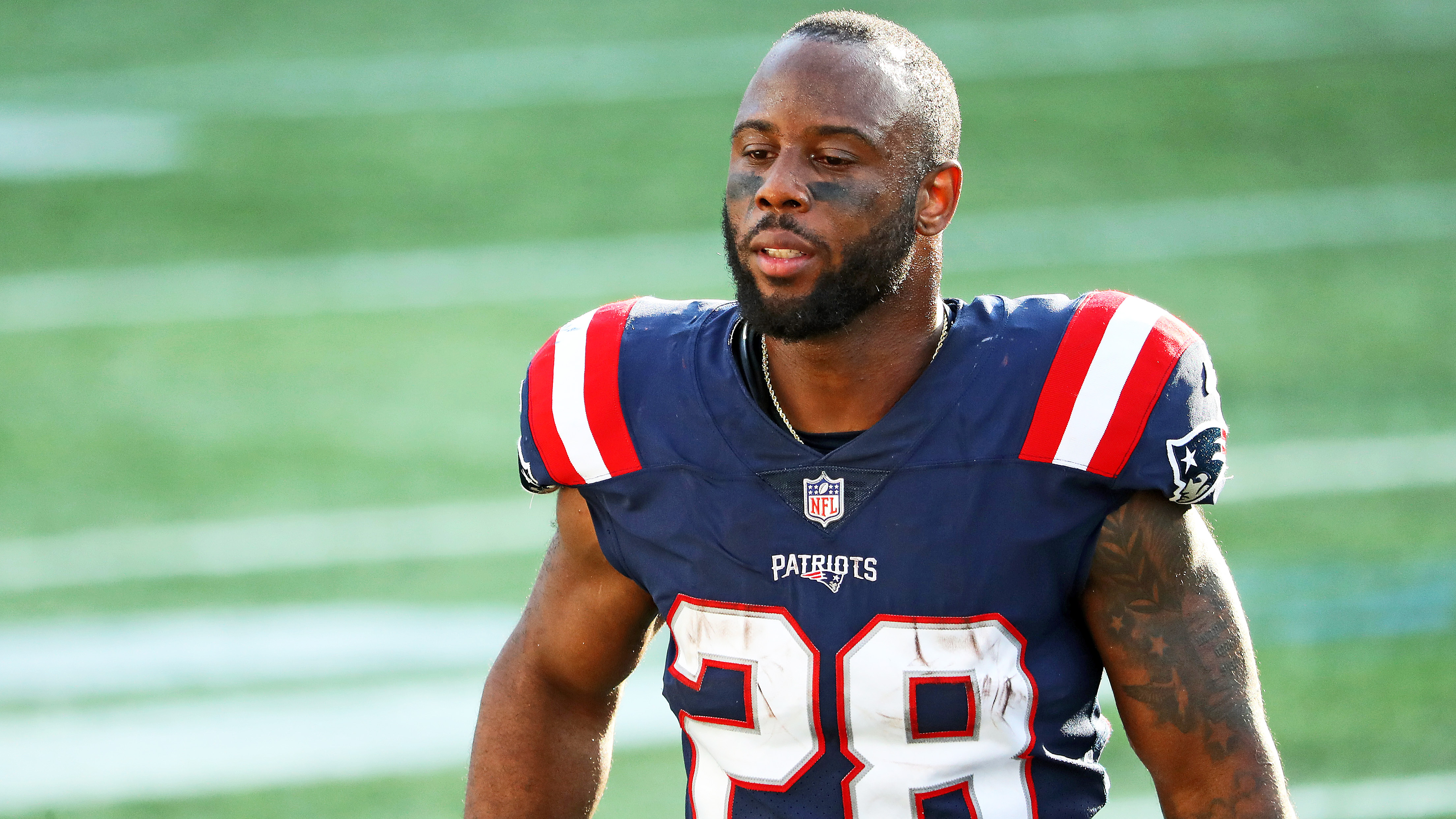 Buccaneers Interested In Signing James White Away From Patriots ...