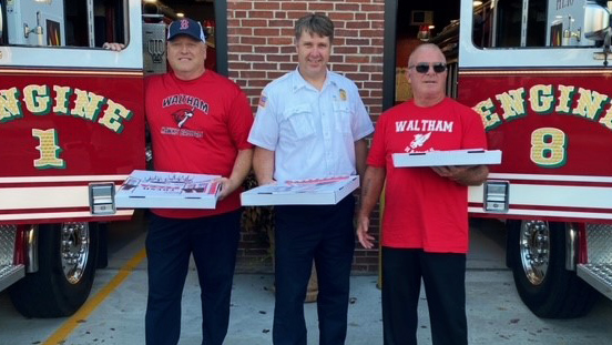 Kyle Schwarber — AKA ‘Kyle From Waltham’ — Buys Pizza For Local Police, Fire Departments