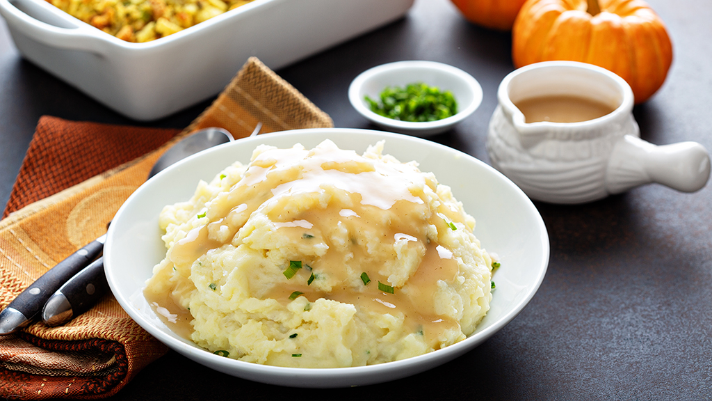 These Are The Most Popular Thanksgiving Side Dishes In New England, According To A Google Trends Analysis