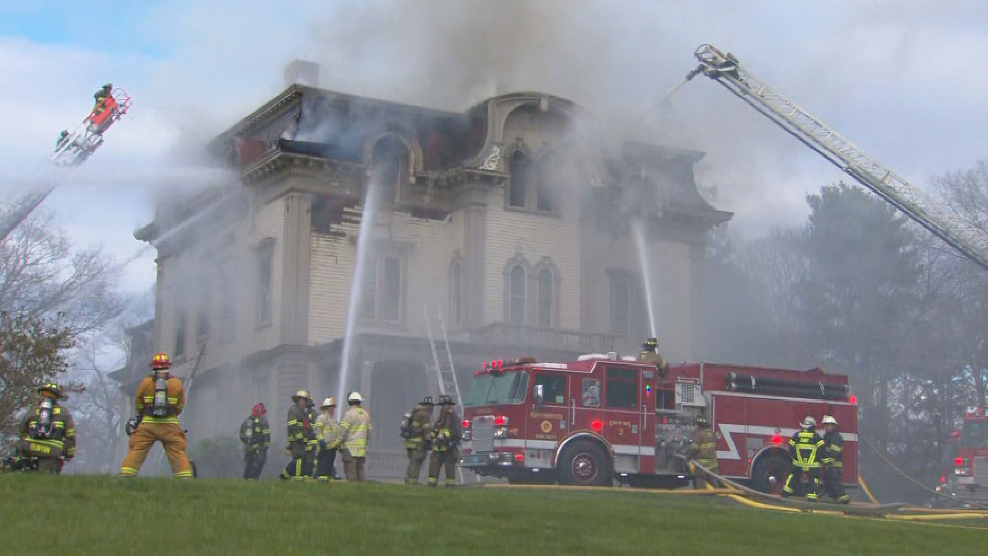 Historic Victorian Home In Northbridge Destroyed By Fire – CBS Boston